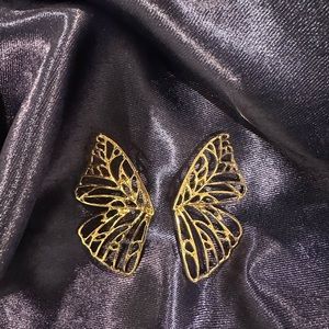 Women’s Earrings. 🦋 Butterfly Wings